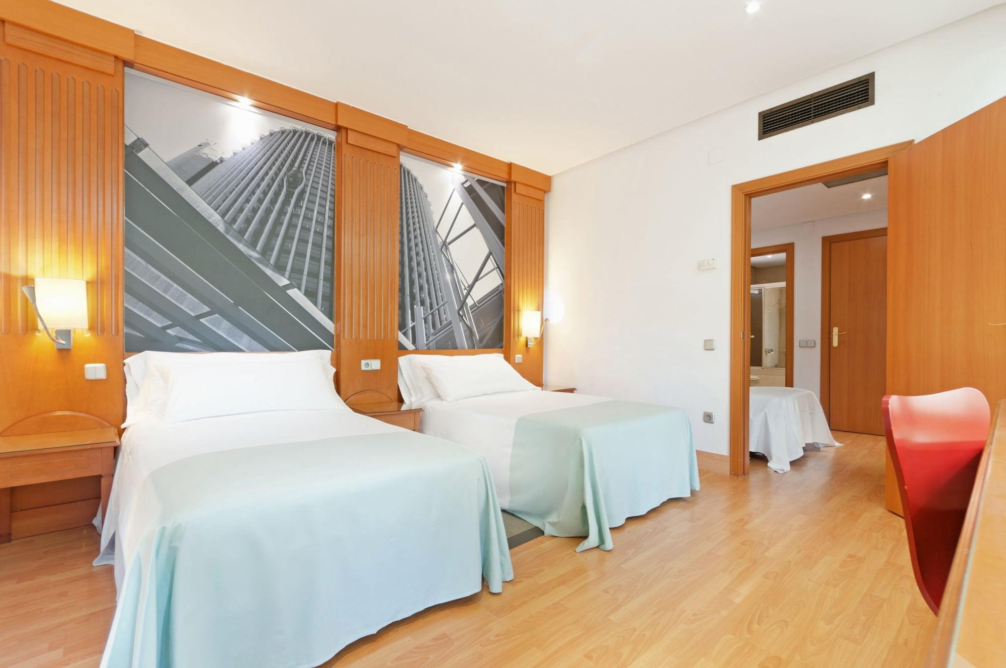 Gran Hotel Los Angeles Getafe Bagian luar foto