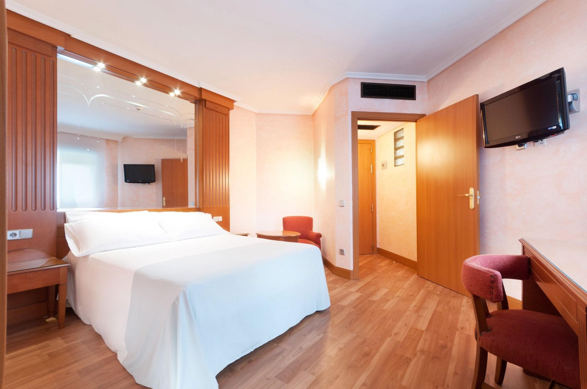Gran Hotel Los Angeles Getafe Bagian luar foto
