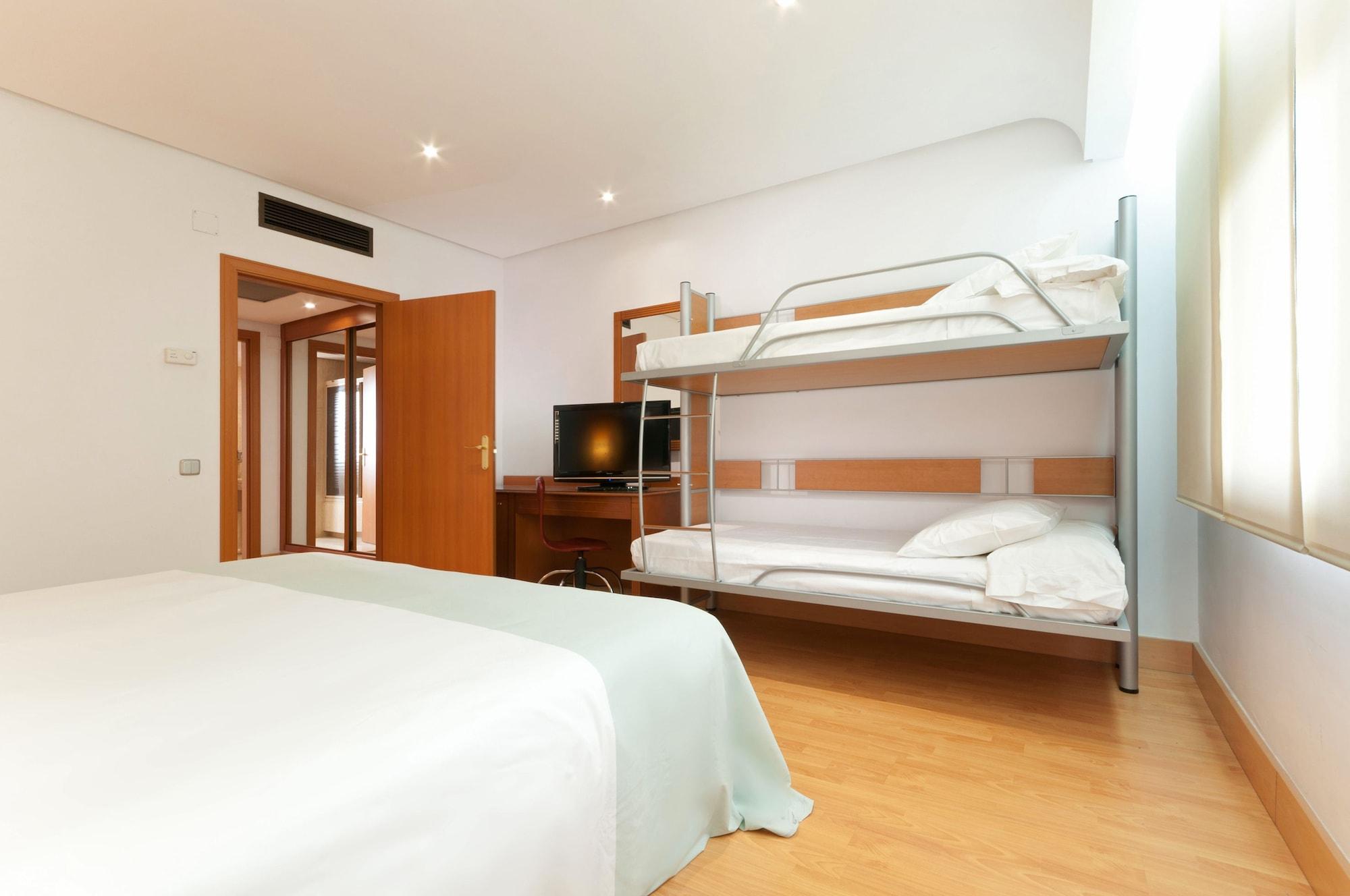 Gran Hotel Los Angeles Getafe Bagian luar foto