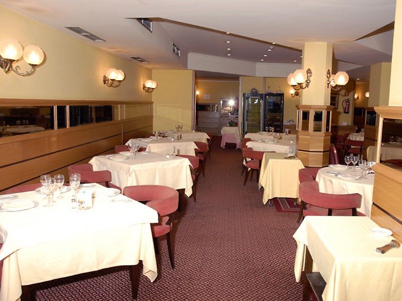 Gran Hotel Los Angeles Getafe Bagian luar foto