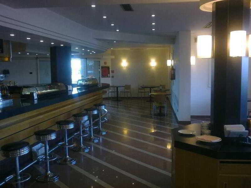Gran Hotel Los Angeles Getafe Bagian luar foto