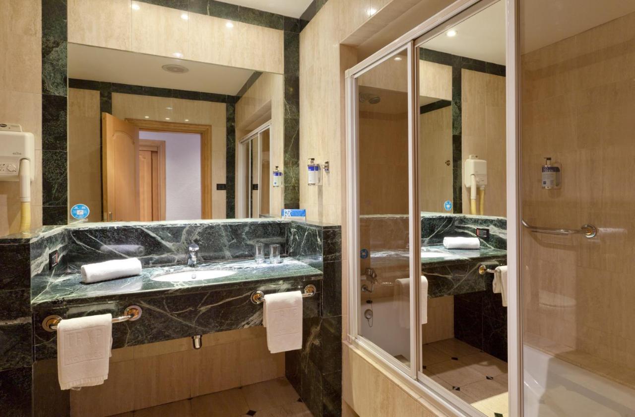 Gran Hotel Los Angeles Getafe Bagian luar foto