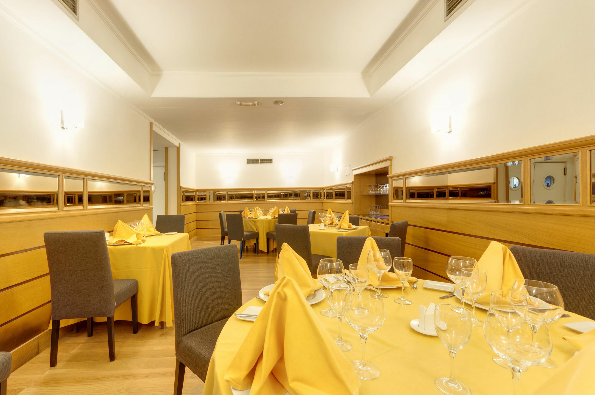 Gran Hotel Los Angeles Getafe Restoran foto